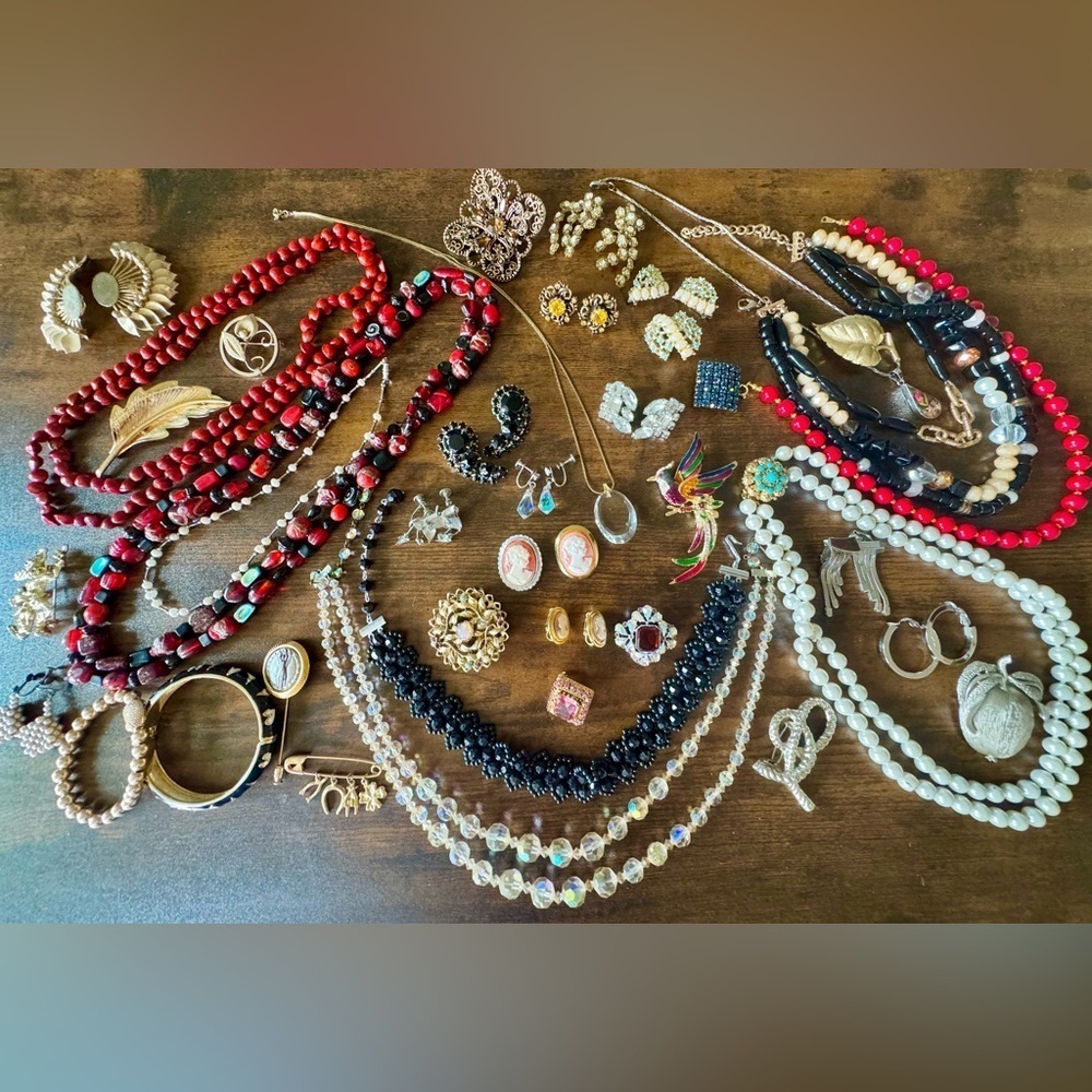 Vintage to Now Rhinestone Jewlery Lot Some Signed Czecho Trifari Coro Musi Sara - Picture 2 of 16